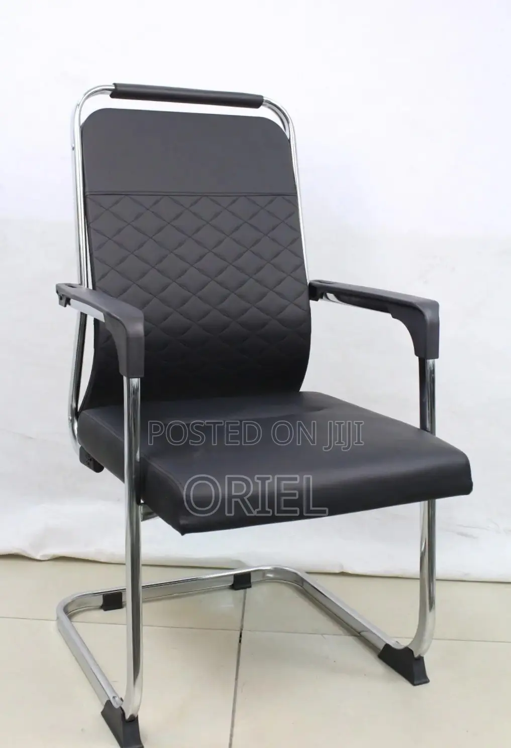 Modern Office Chair : Visitor/Conference Chair