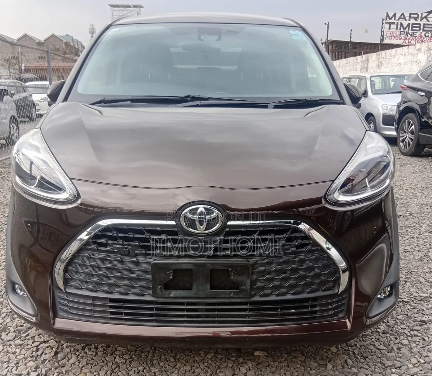 Toyota Sienta 2020 Brown