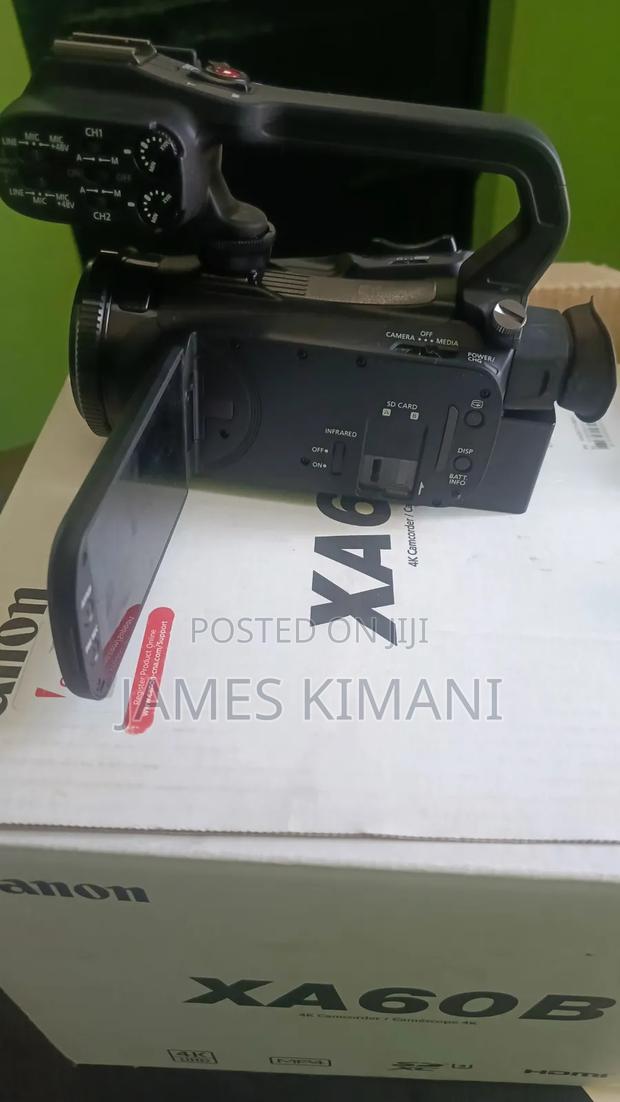 Canon XA60B - main view