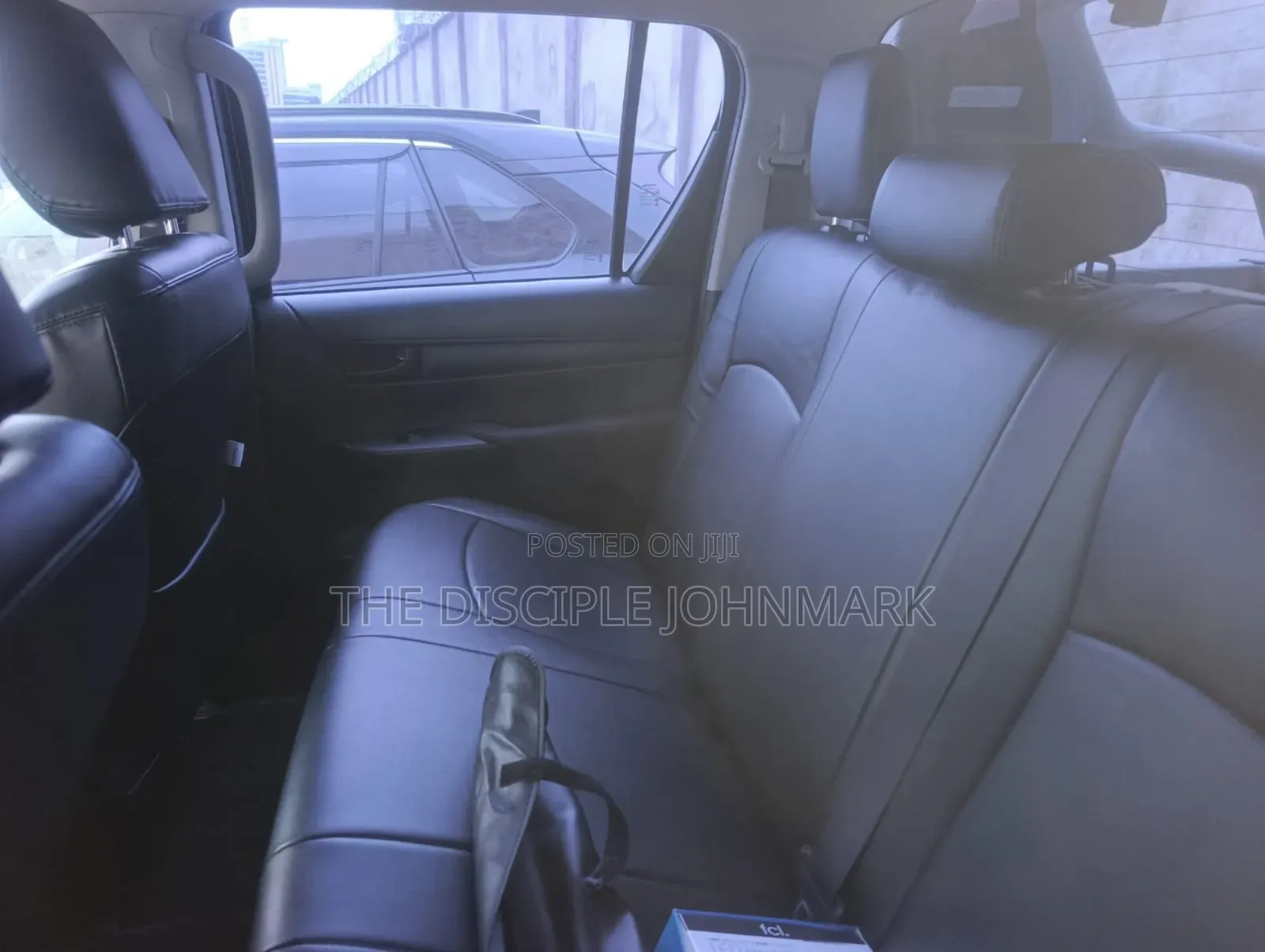 Toyota Hilux 2019 Black