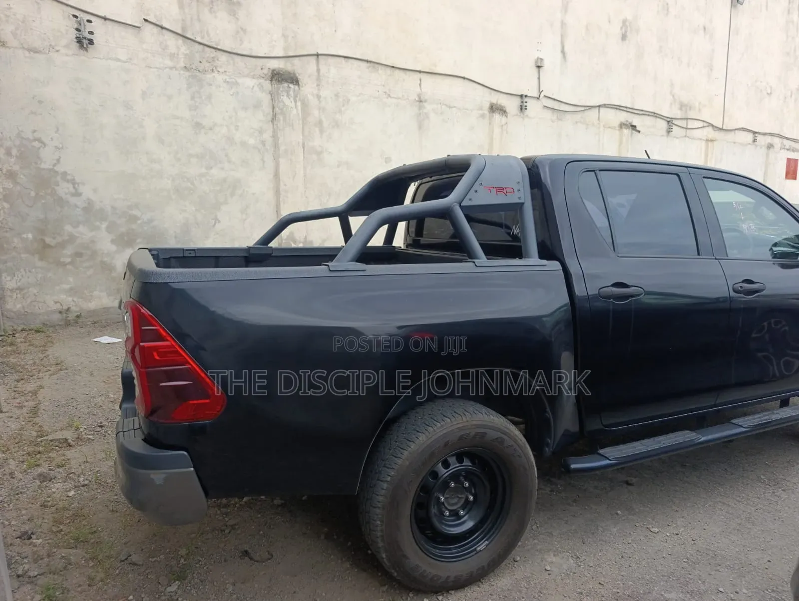 Toyota Hilux 2019 Black