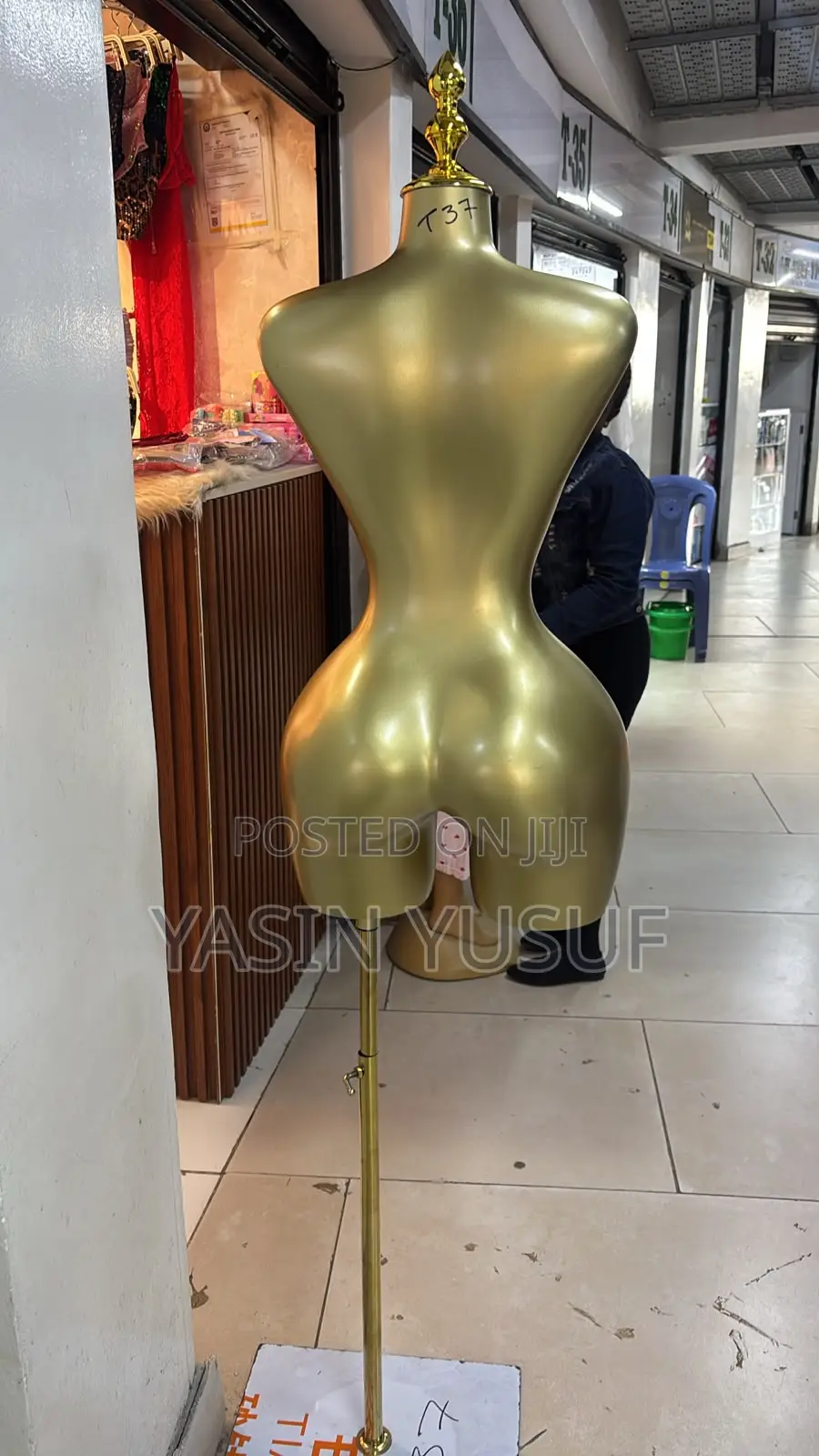 BBW Mannequin for Urgent Sale , Rarely Used