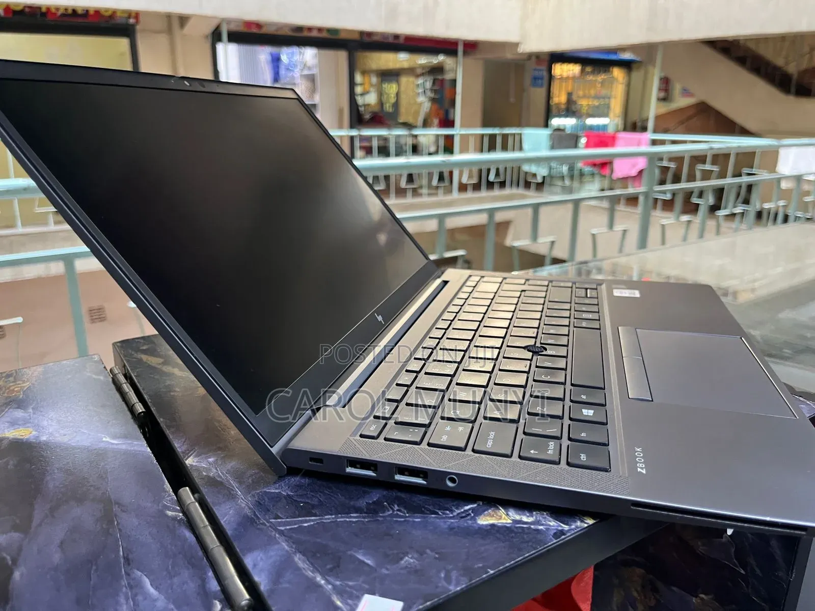 New Laptop HP ZBook Firefly 14 G7 16GB Intel Core i5 HDD+SSD 256GB