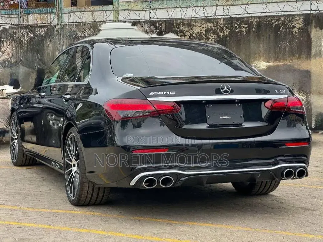Mercedes-Benz E-Class 2022 Matt Black