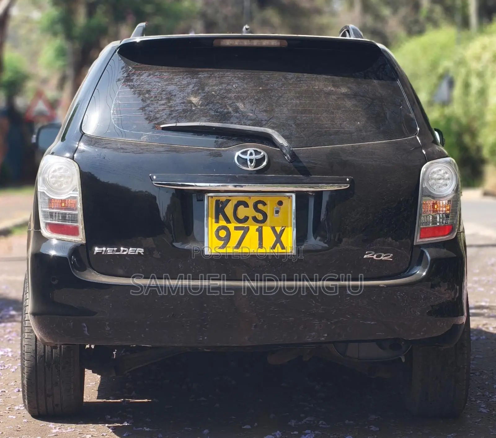 Toyota Corolla Fielder 2011 Black