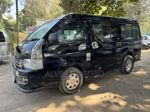 Toyota HiAce 2010 Black