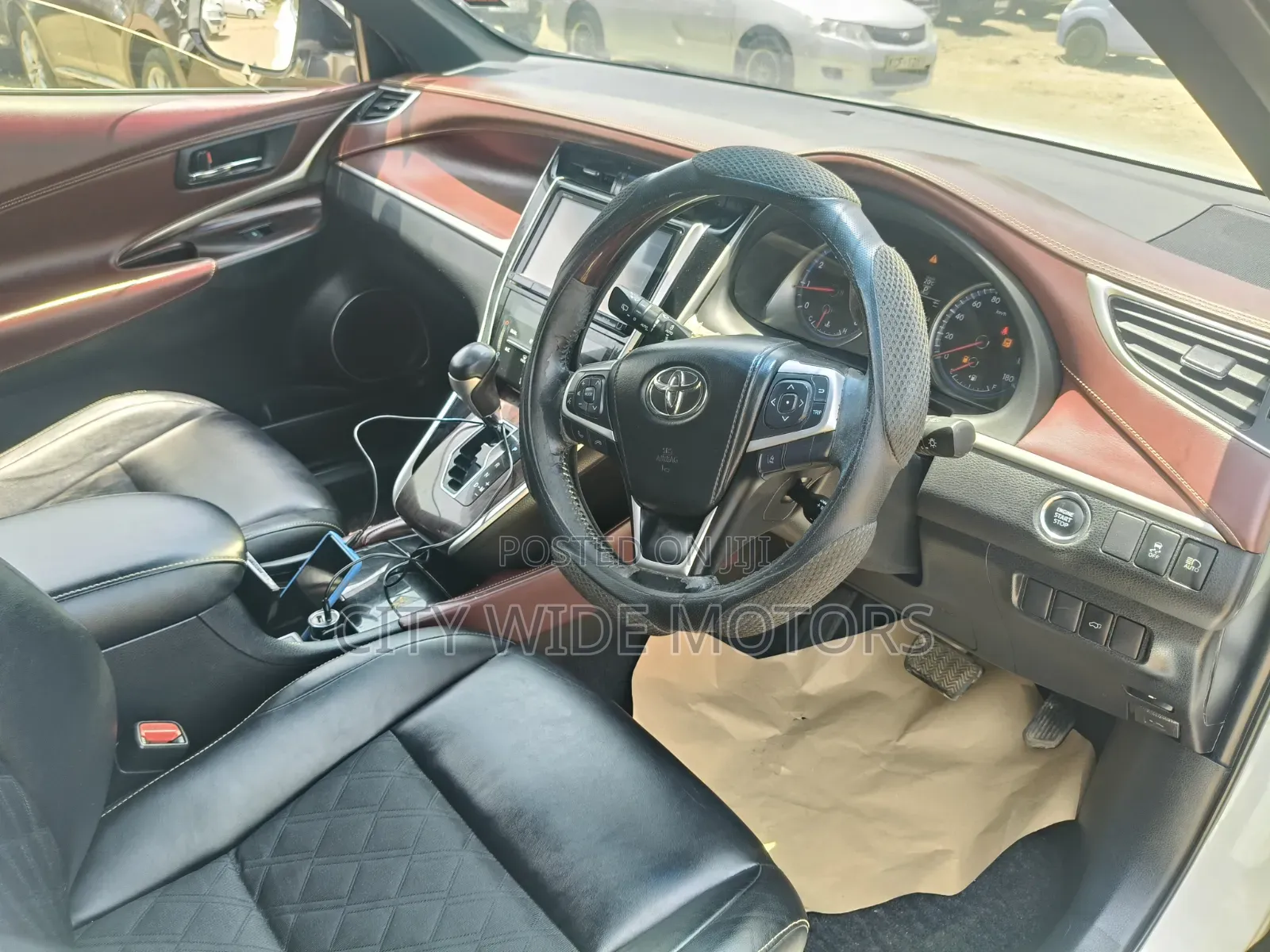 Toyota Harrier 2014 White