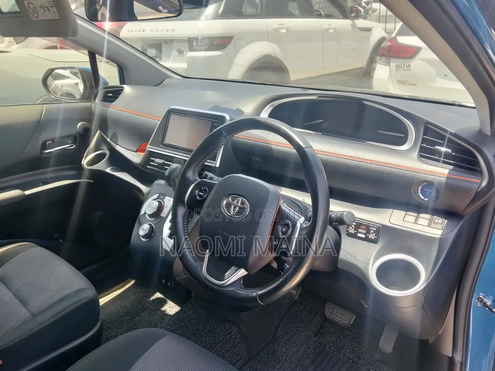 Toyota Sienta 1.5 FWD (6-seater) 2019 Blue