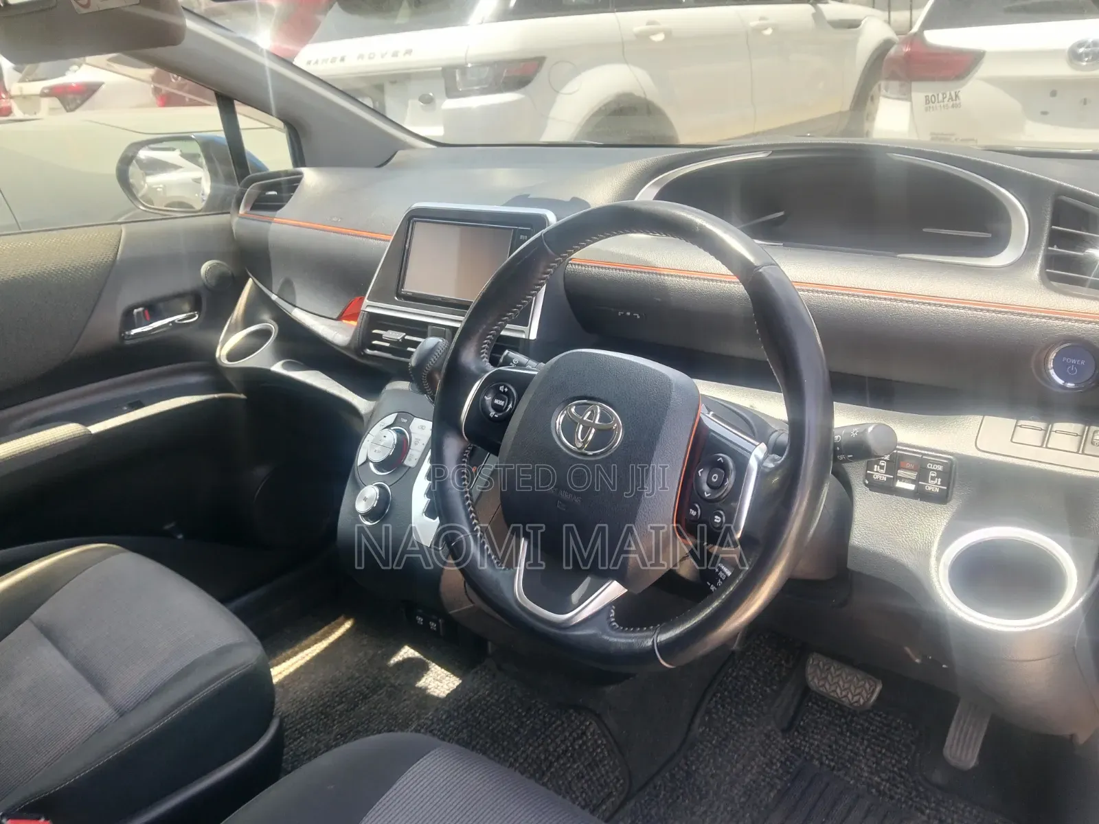 Toyota Sienta 1.5 FWD (6-seater) 2019 Blue