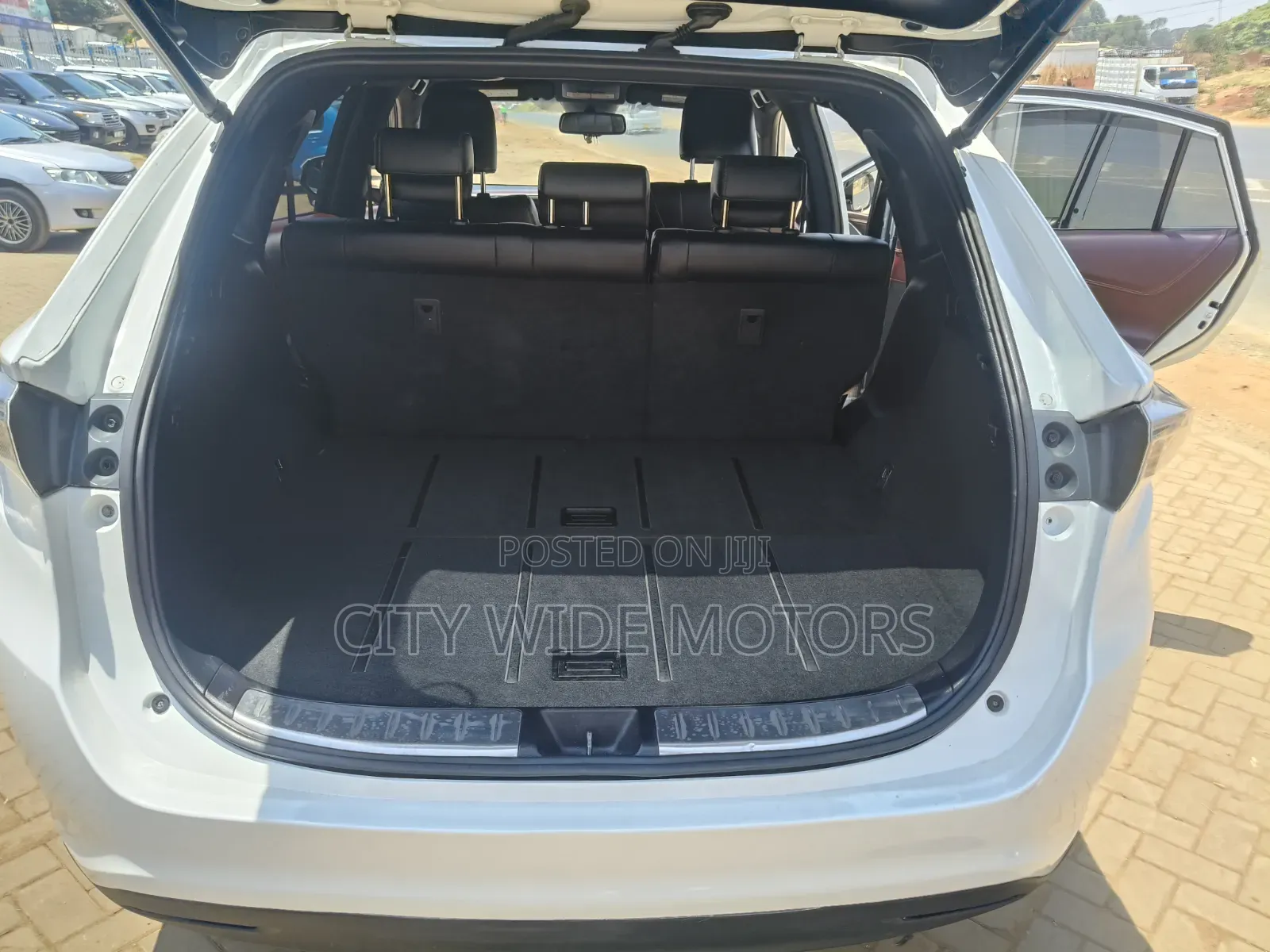 Toyota Harrier 2014 White