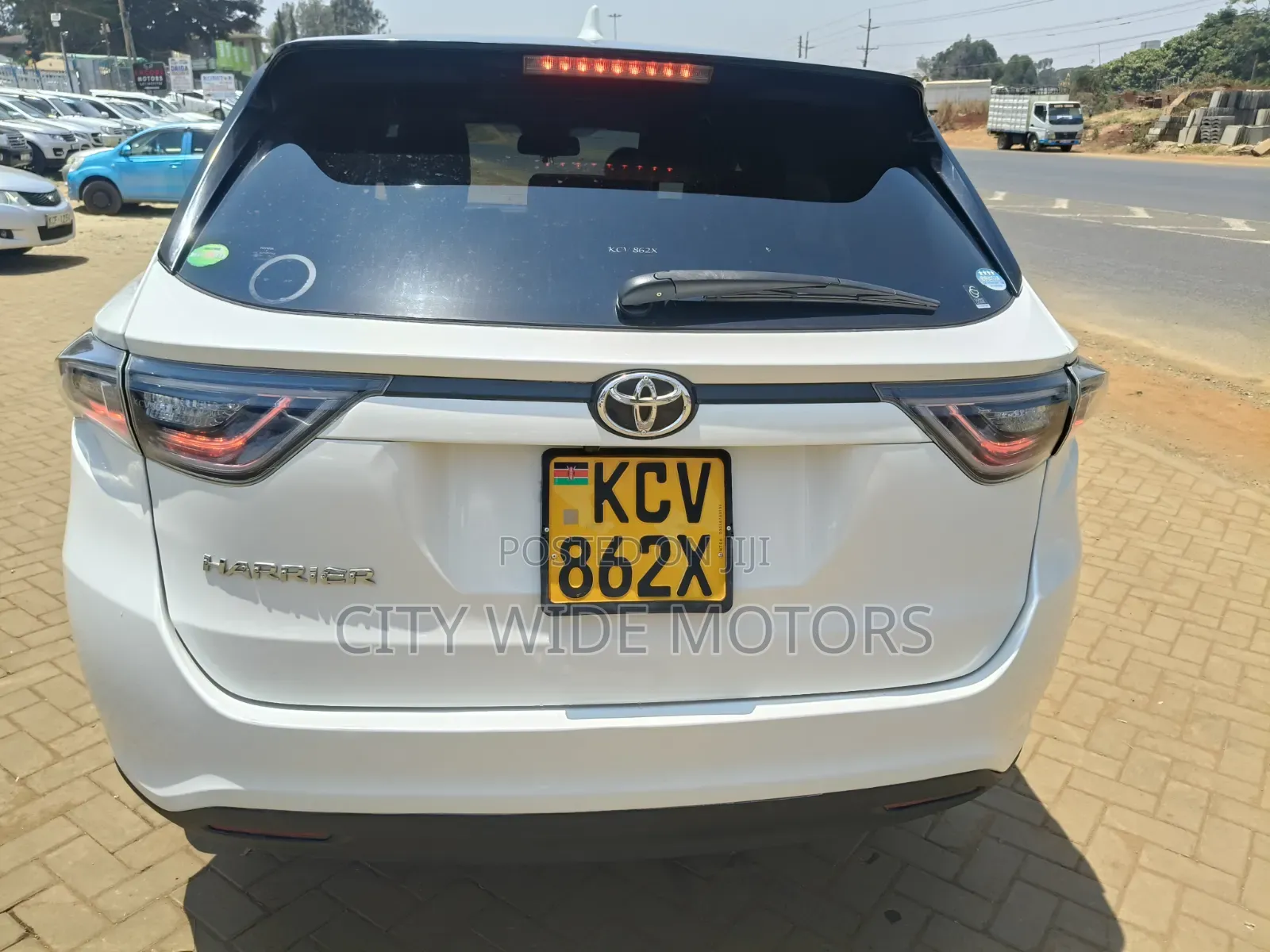 Toyota Harrier 2014 White