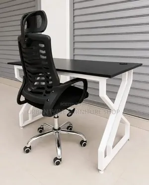 Stylish Study Desk