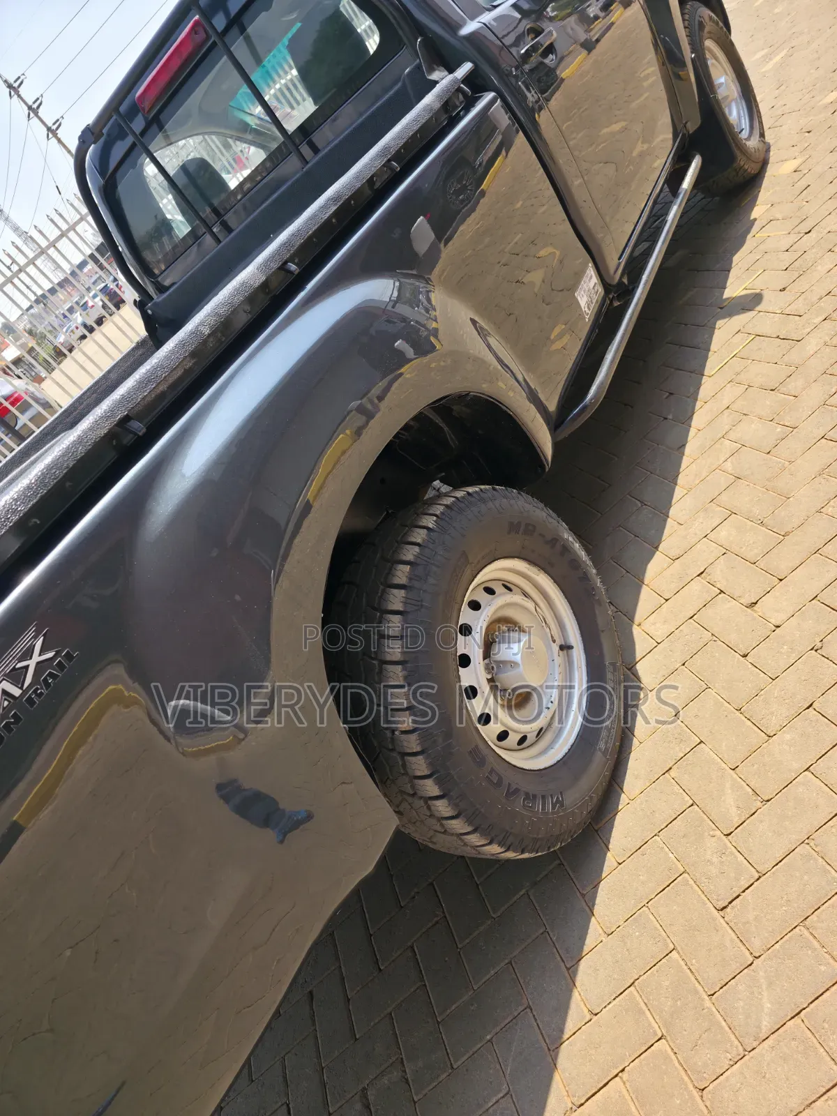 Isuzu D-MAX 2021 Gray
