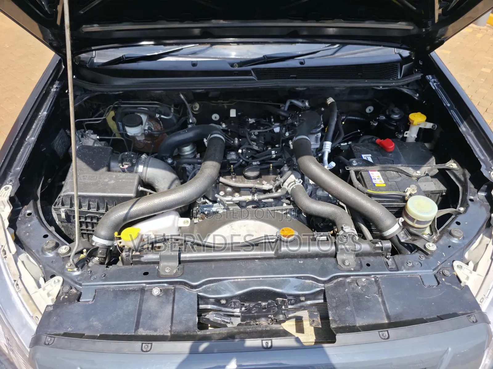 Isuzu D-MAX 2021 Gray