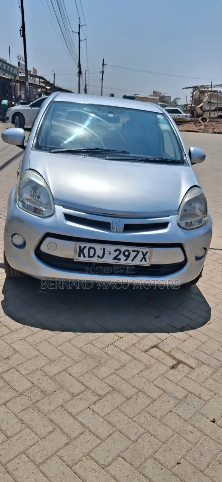 Toyota Passo 2015 Silver