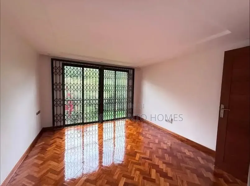 5bdrm Villa in Lavington, Maziwa for sale