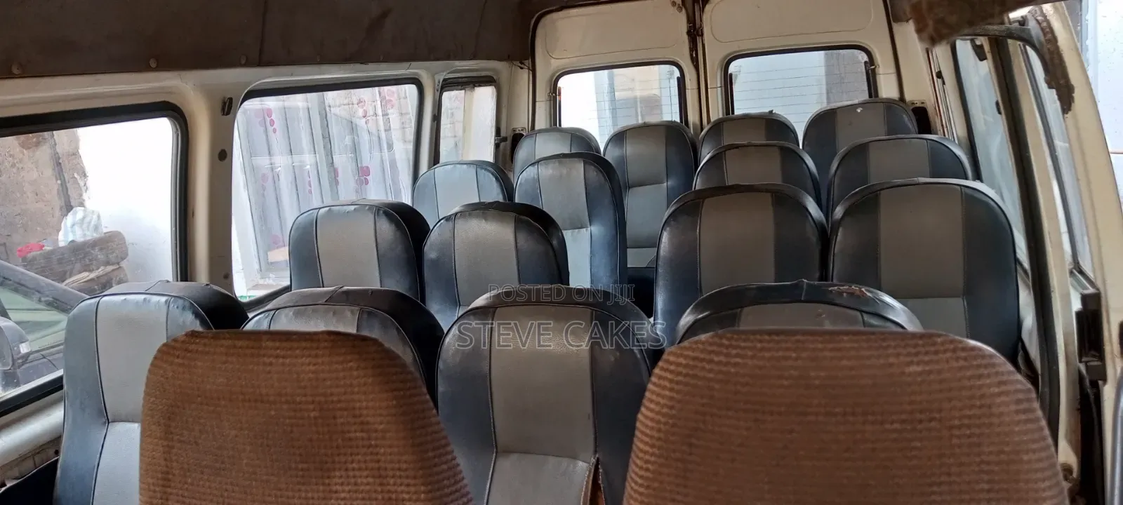 Ford Transit 2000 White