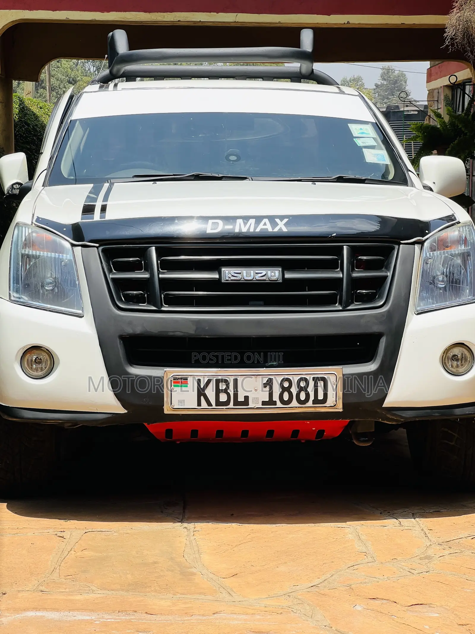 Isuzu D-MAX 2009 White