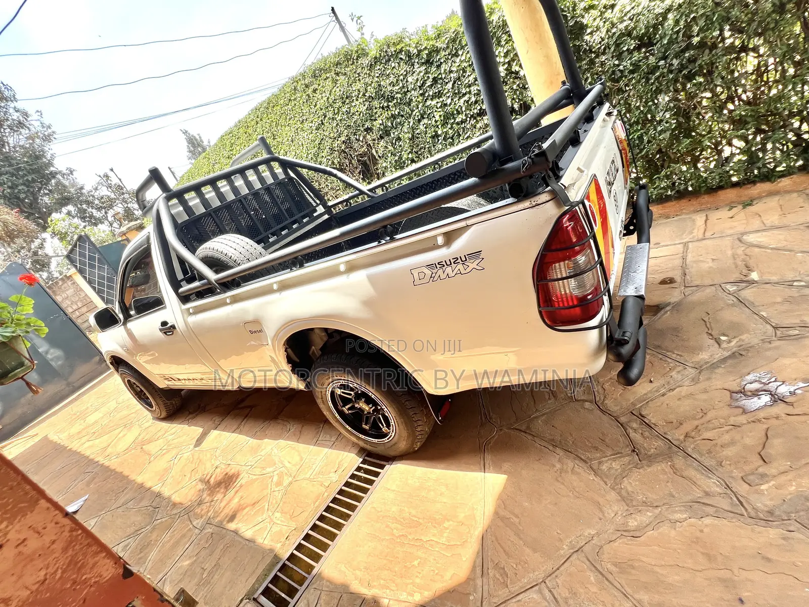 Isuzu D-MAX 2009 White