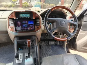 Mitsubishi Pajero 2002 Black