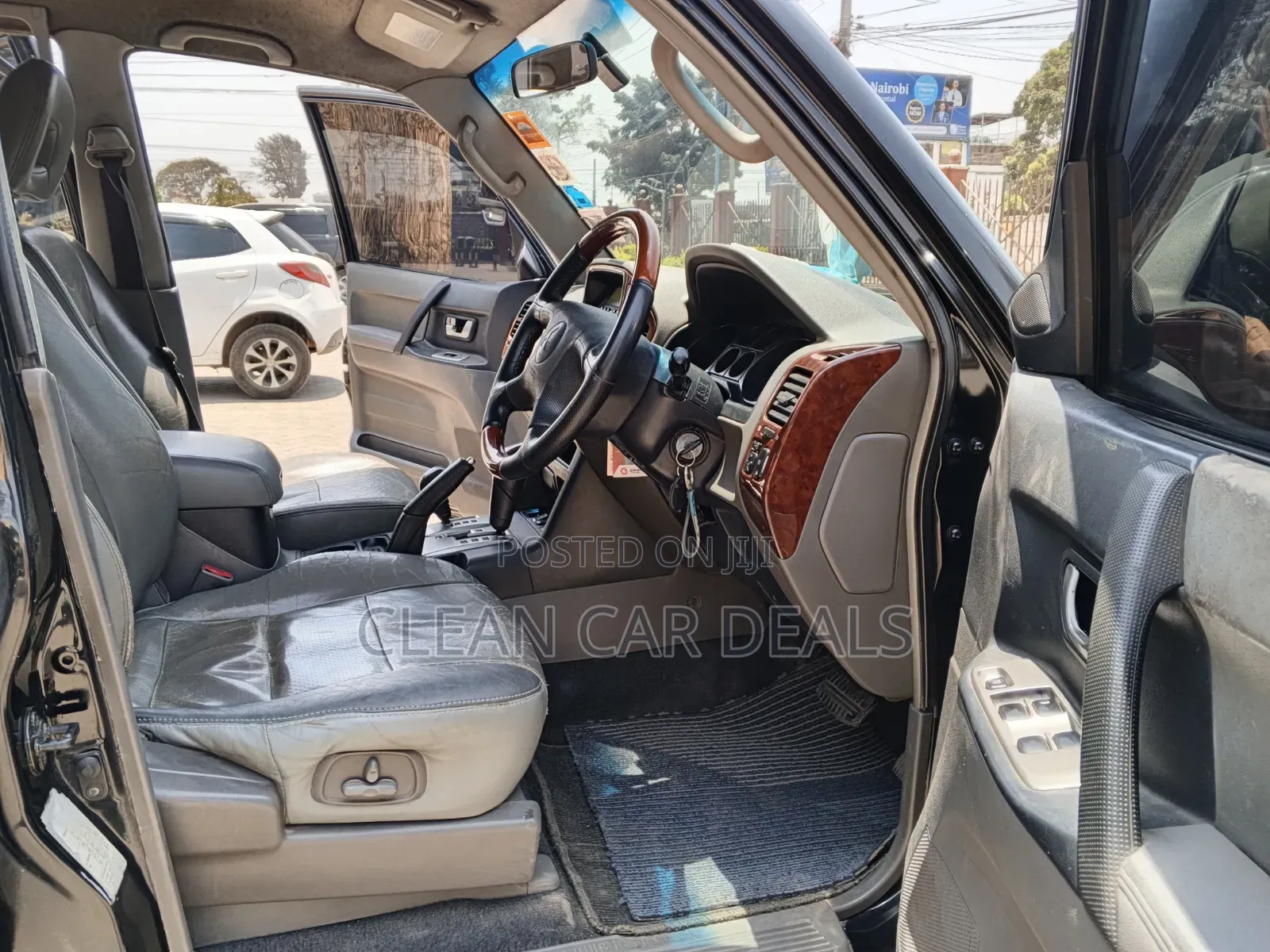 Mitsubishi Pajero 2002 Black