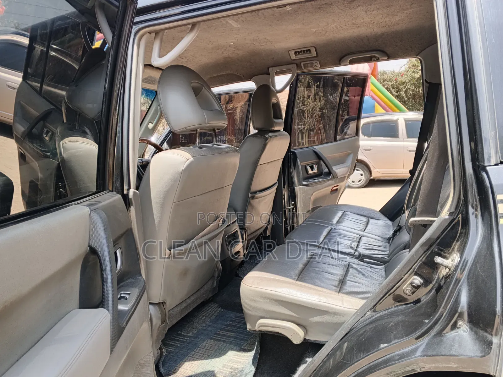 Mitsubishi Pajero 2002 Black