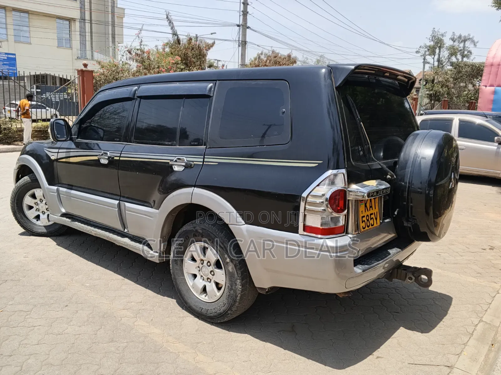 Mitsubishi Pajero 2002 Black