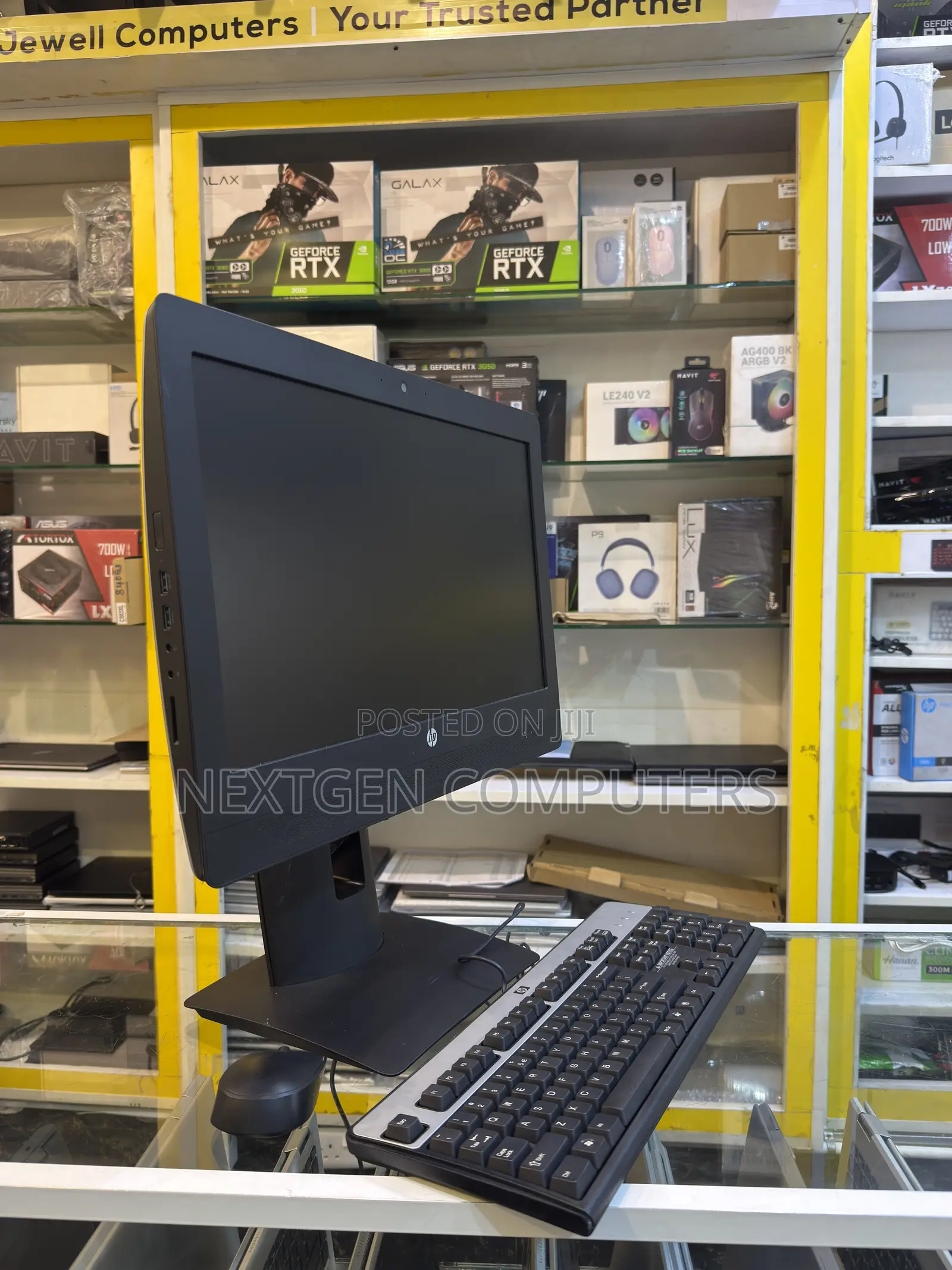 Desktop Computer HP ProOne 400 8GB Intel Core i5 HDD 500GB
