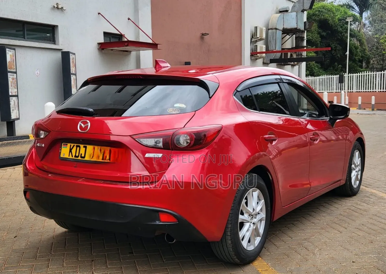 Mazda Axela 2015 Red