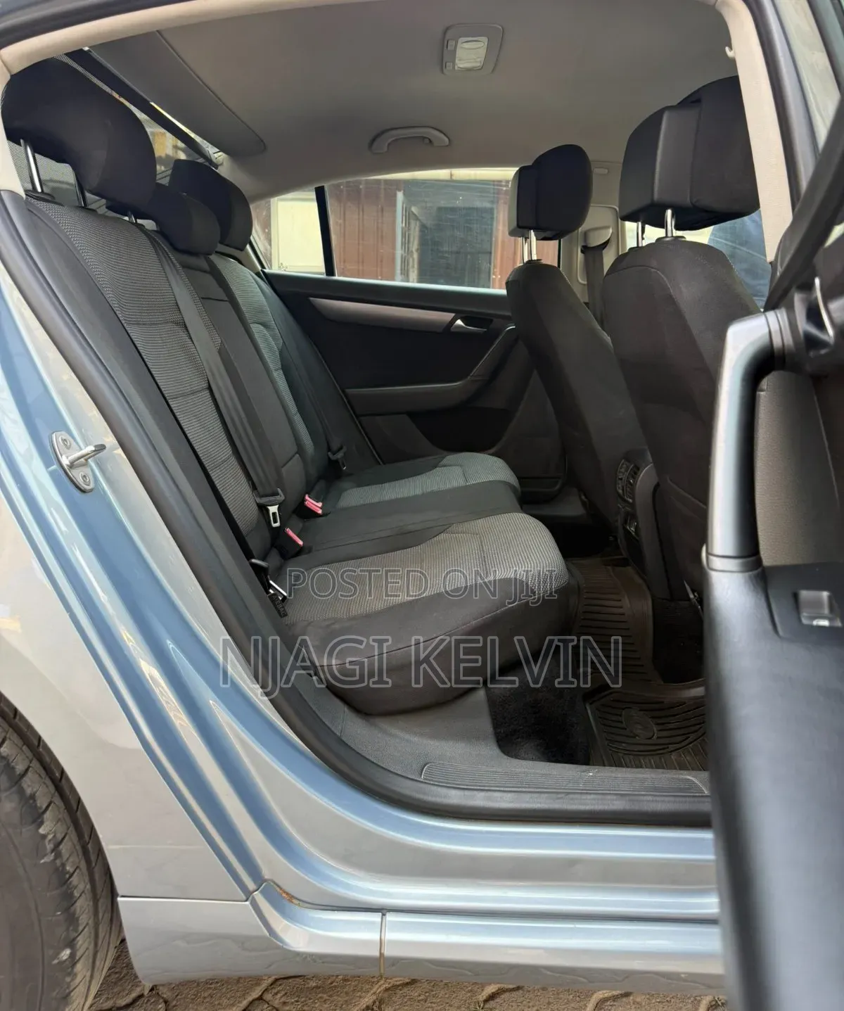 Volkswagen Passat 2013 Blue
