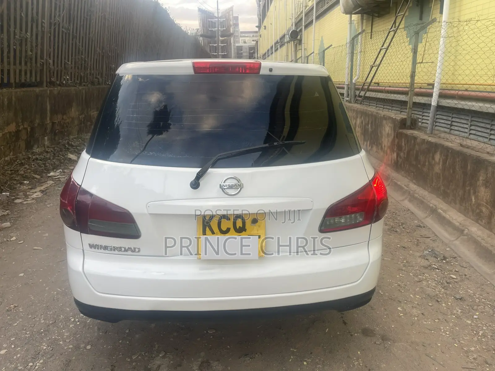 Nissan Wingroad 2011 White