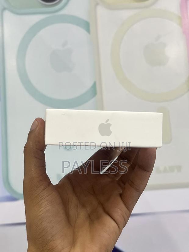 New Apple iPhone 17 256 GB Silver - thumbnail 2