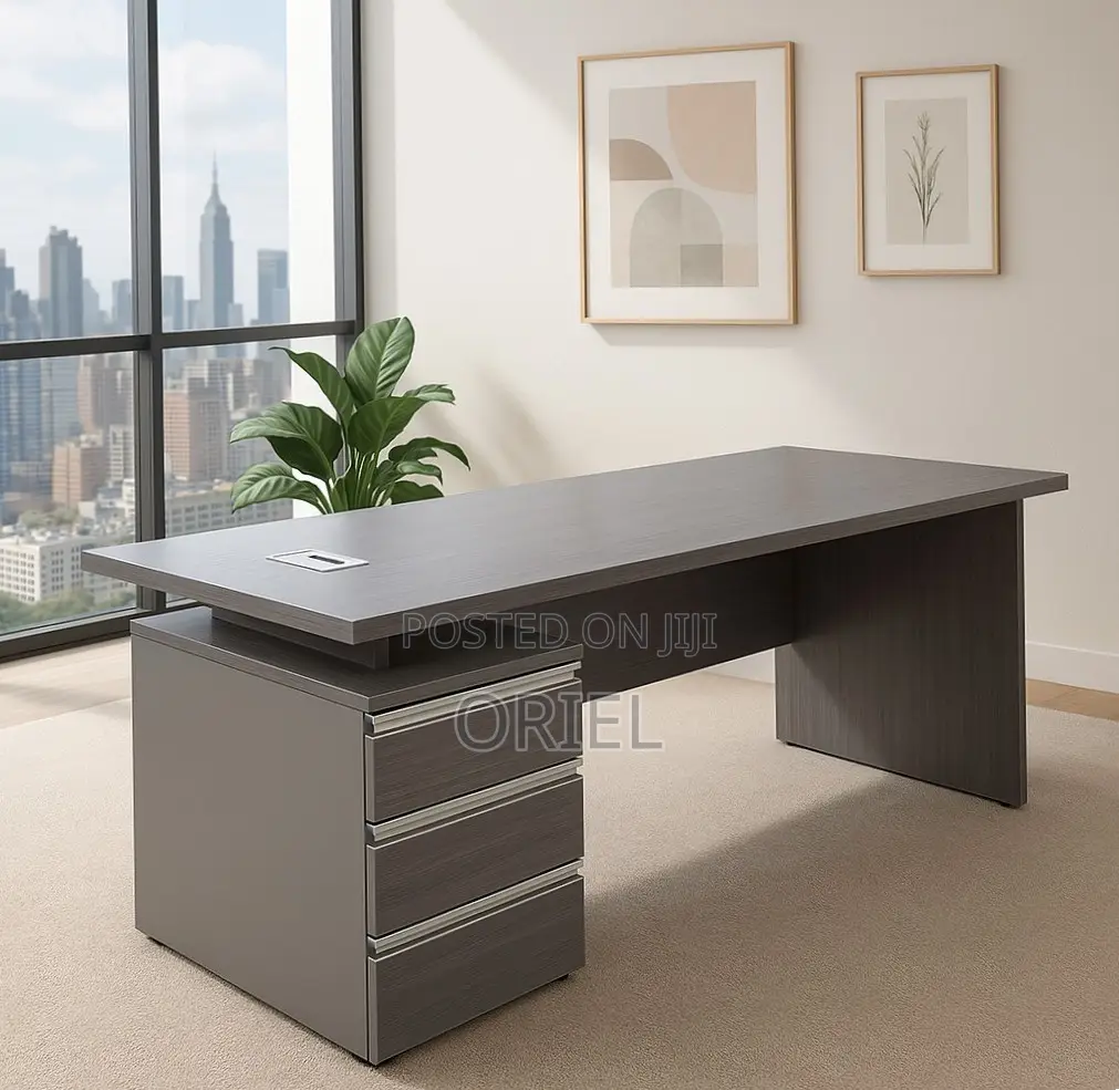 Modern Office Desk : Modern Gray Executive Desk