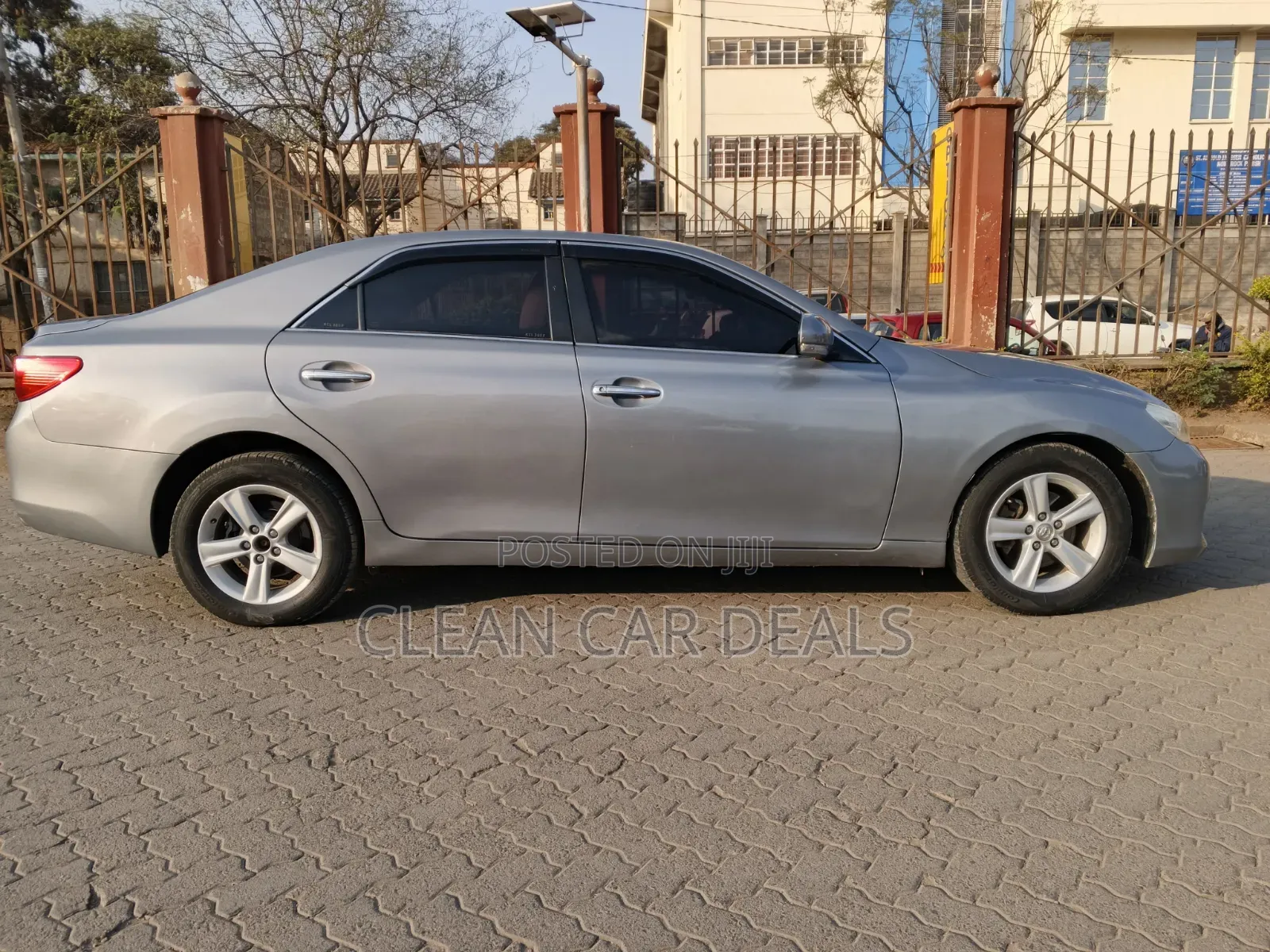 Toyota Mark X 2011 Gray