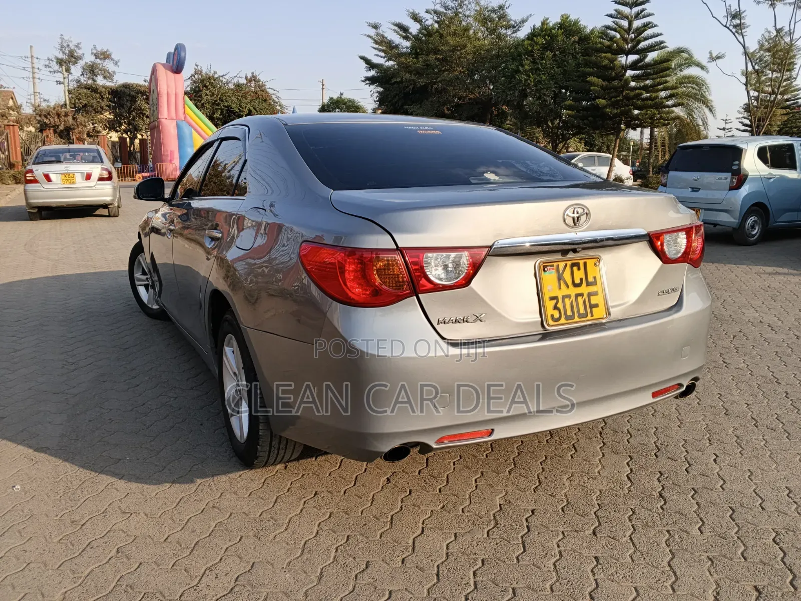 Toyota Mark X 2011 Gray