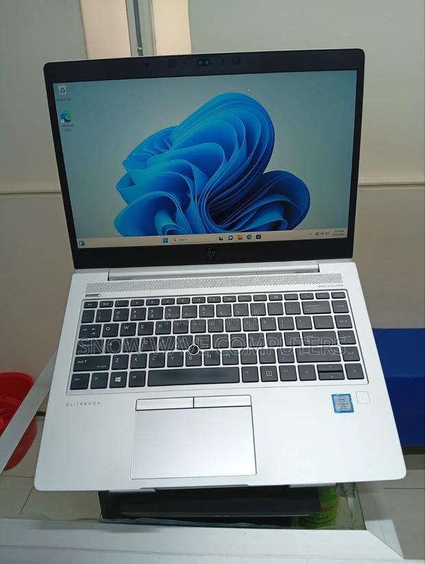 Laptop HP EliteBook 840 G5 8GB Intel Core i7 SSD 256GB - thumbnail 2