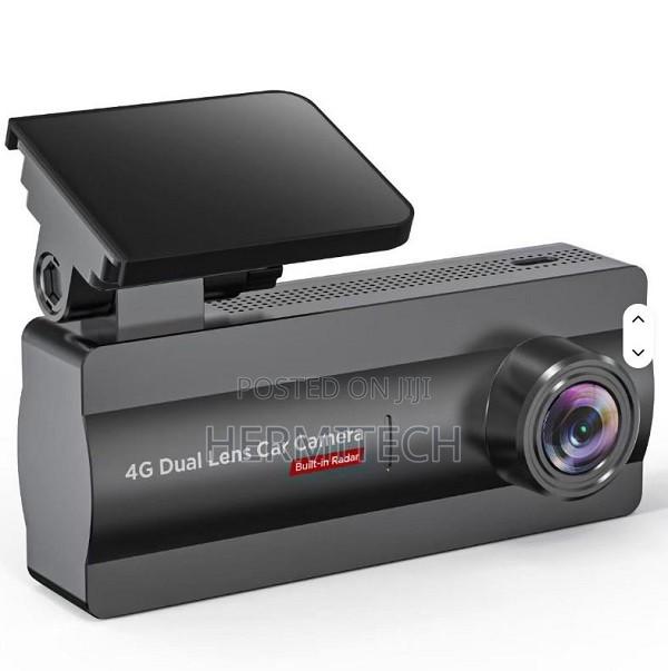 4G Dash Camera GPS Map Tracker With Phone Connection and 4G View