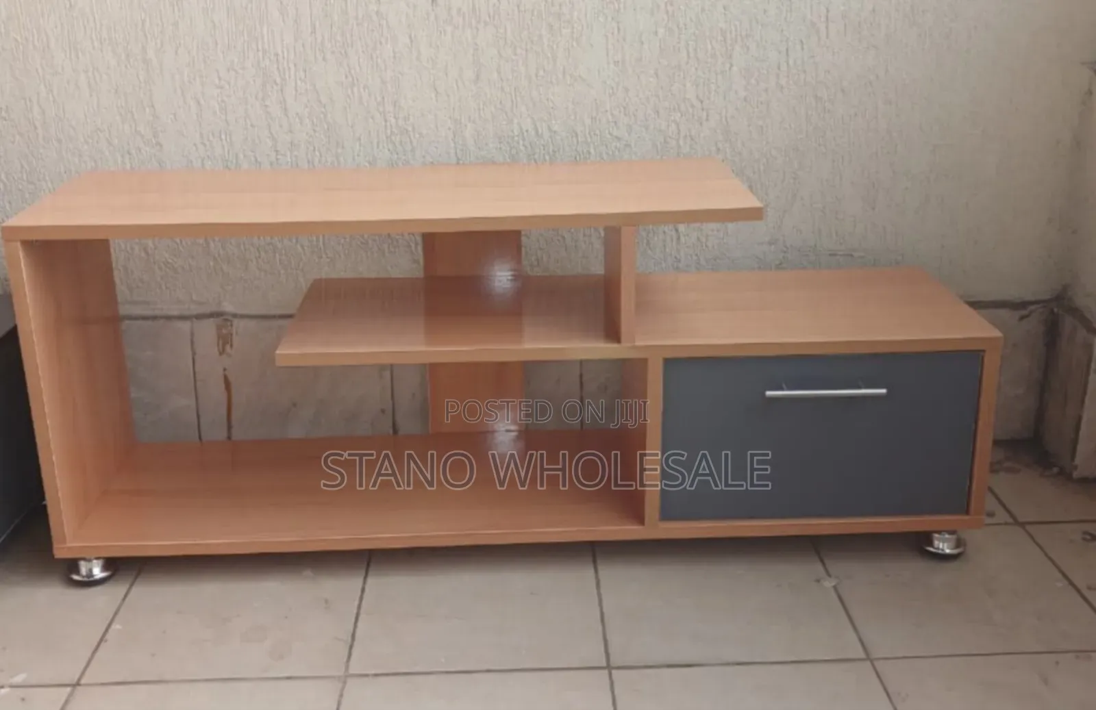 4ft TV Stand