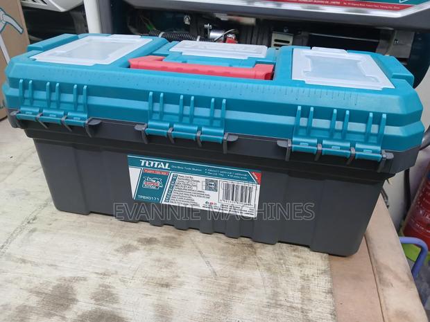 Toolbox/Total 17" Toolbox - main view