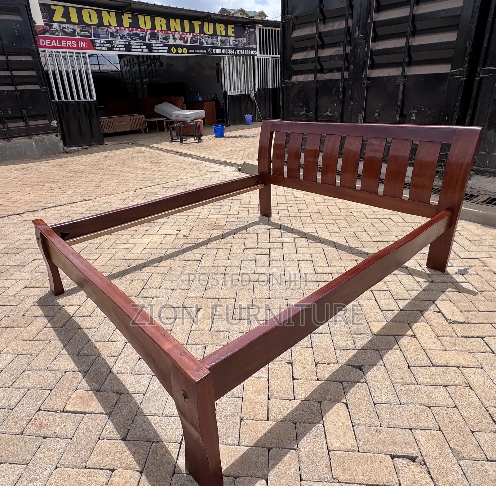 Modern Mahogany Bed 5 by 6
