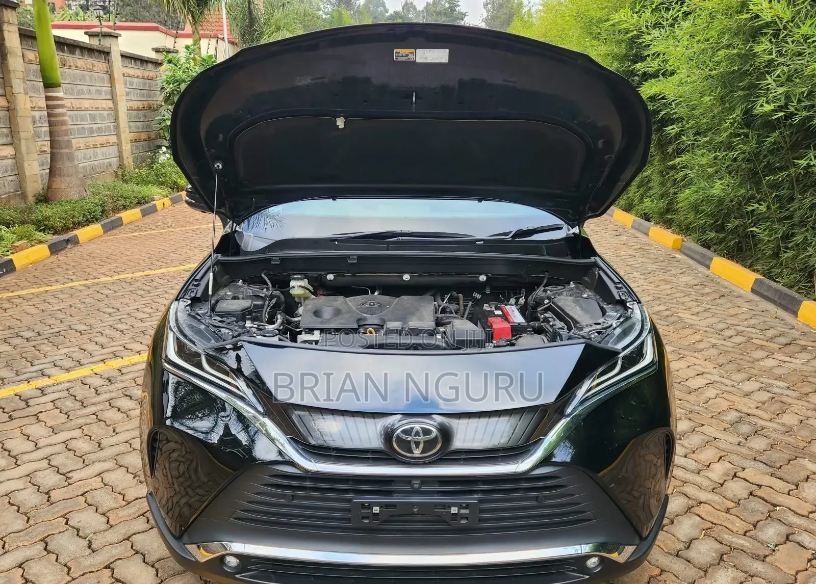 Toyota Harrier 2021 Black