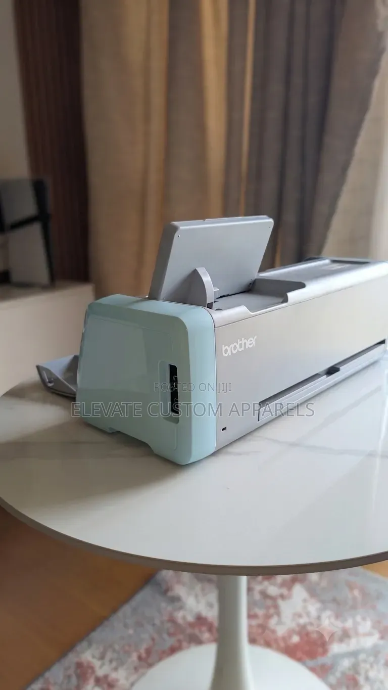 Brother ScanNCut DX SDX125 Cutting Machine With Built-in Scanner