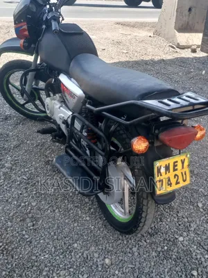 Bajaj Boxer 150 UG 2020 Red