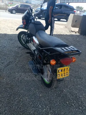 Bajaj Boxer 150 UG 2020 Red