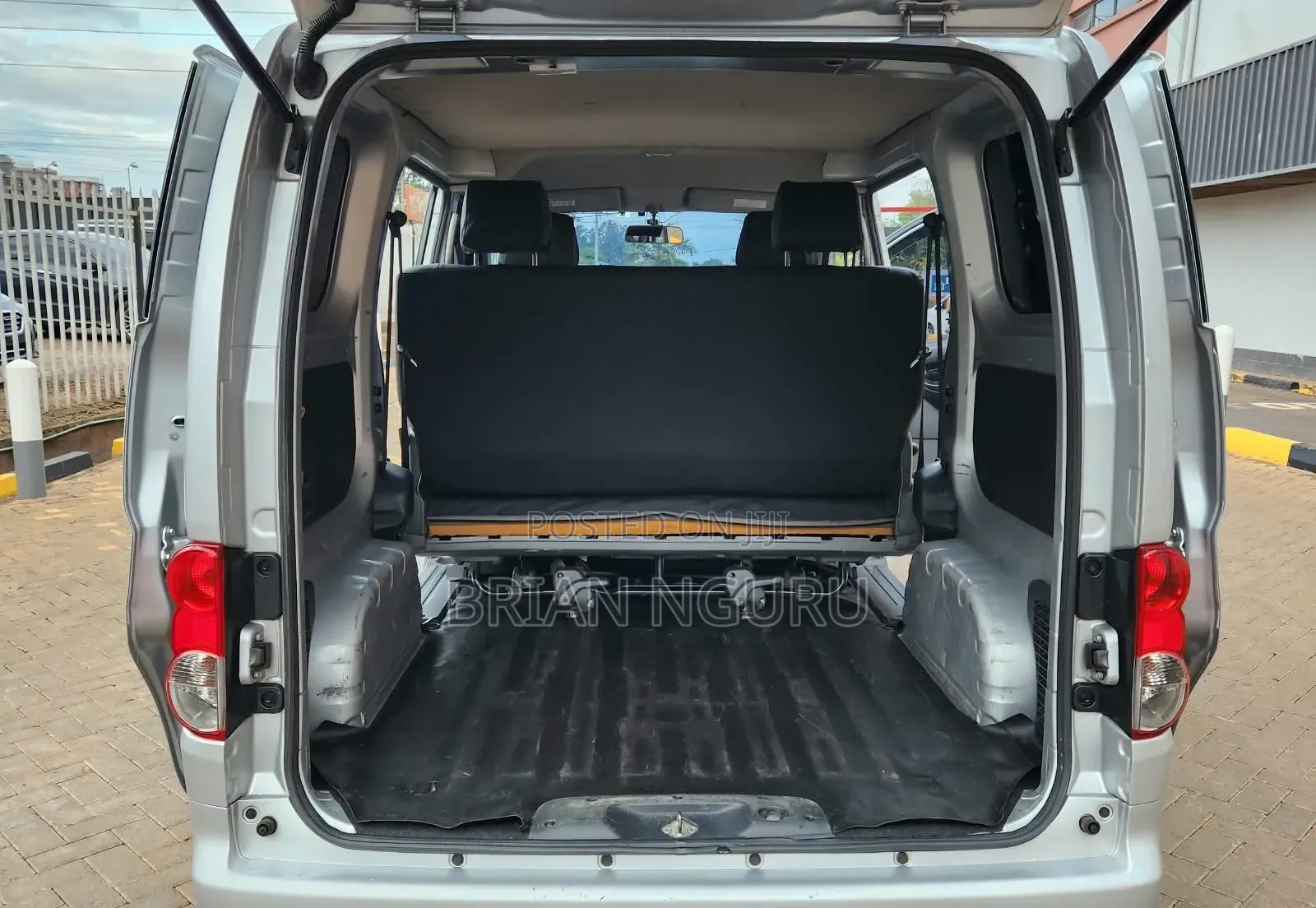 Nissan NP200 2019 Silver