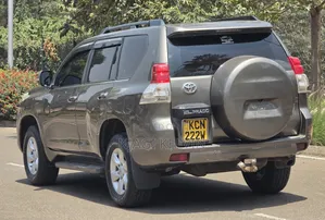Toyota Land Cruiser Prado 3.0 TD 2010 Gray