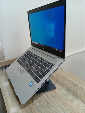 Laptop HP EliteBook 840 G5 8GB Intel Core i7 SSD 256GB