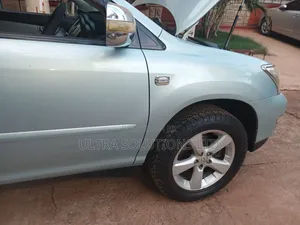 Toyota Harrier 2009 Silver