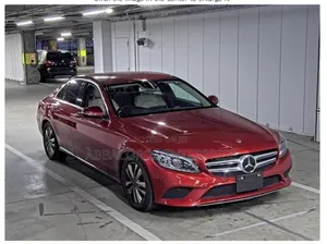 Mercedes-Benz C200 2019 Red