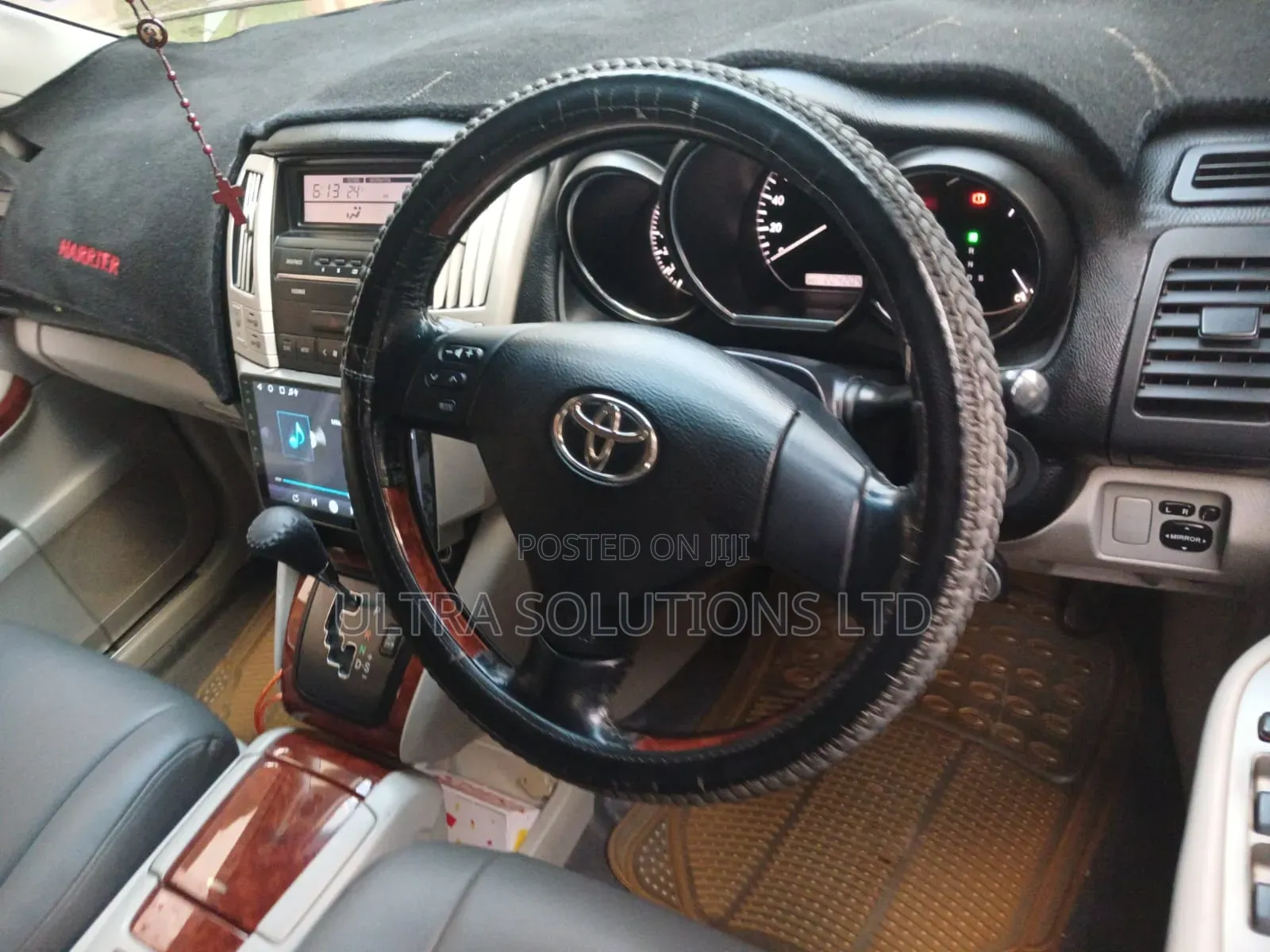 Toyota Harrier 2009 Silver
